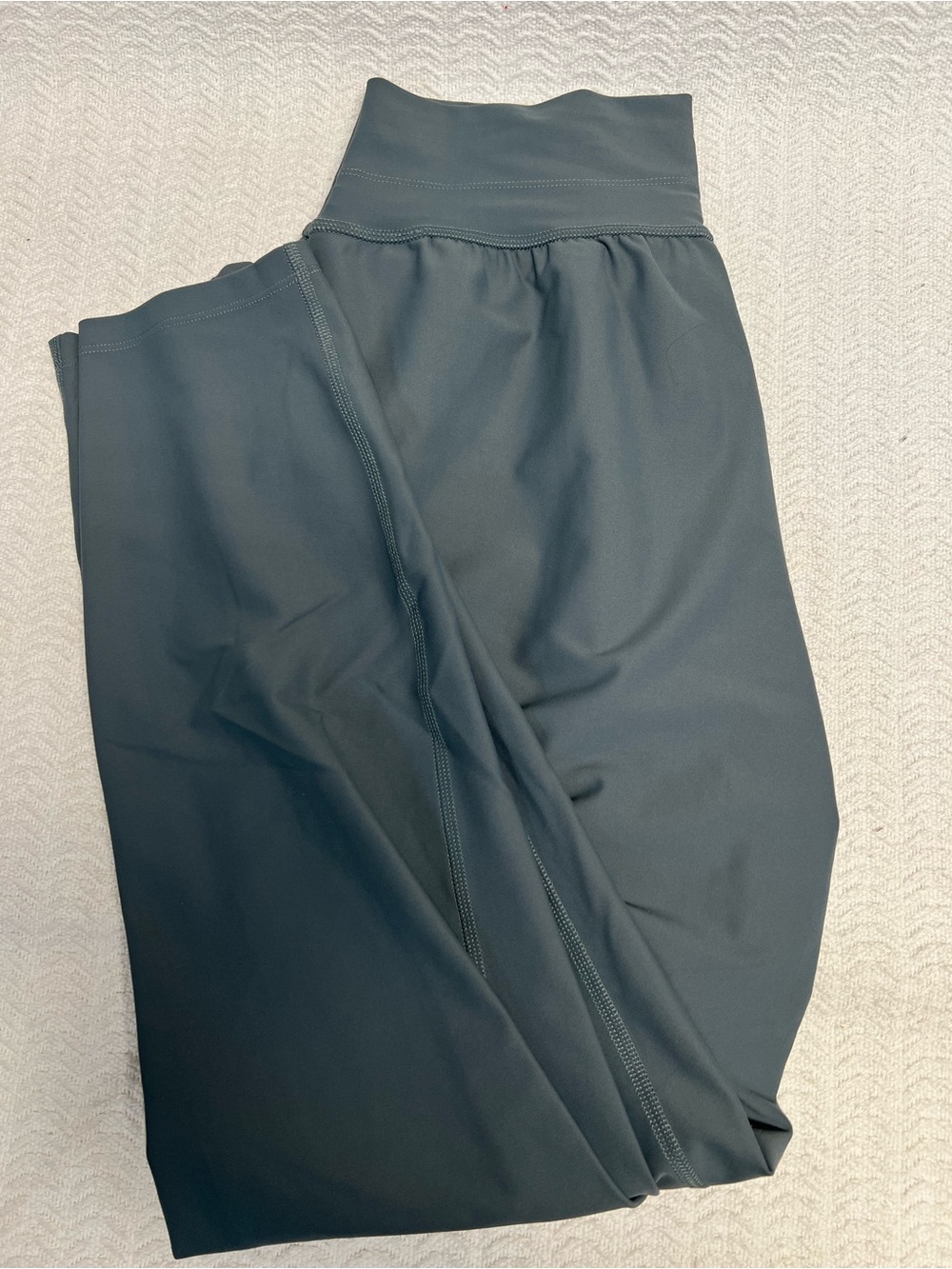 old navy / gray high rise active powersoft go dry joggers size small